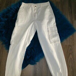 NWOT SHEIN 100% M cotton cargo/parachute pants, stylish, versatile, chic,